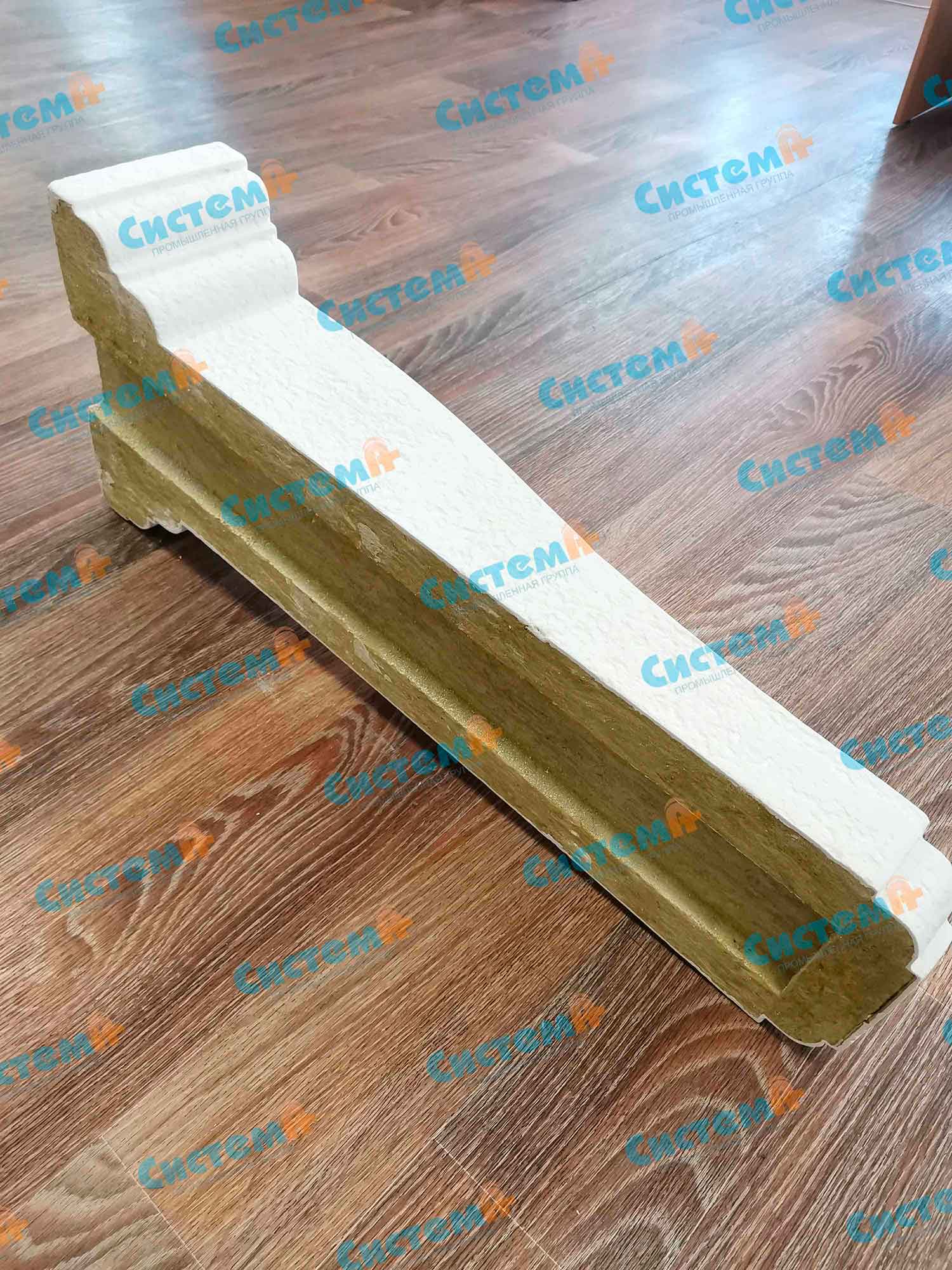 Минераловатные карнизы и кронштейны для оформления фасада школы Минераловатные карнизы и кронштейны для оформления фасада школы